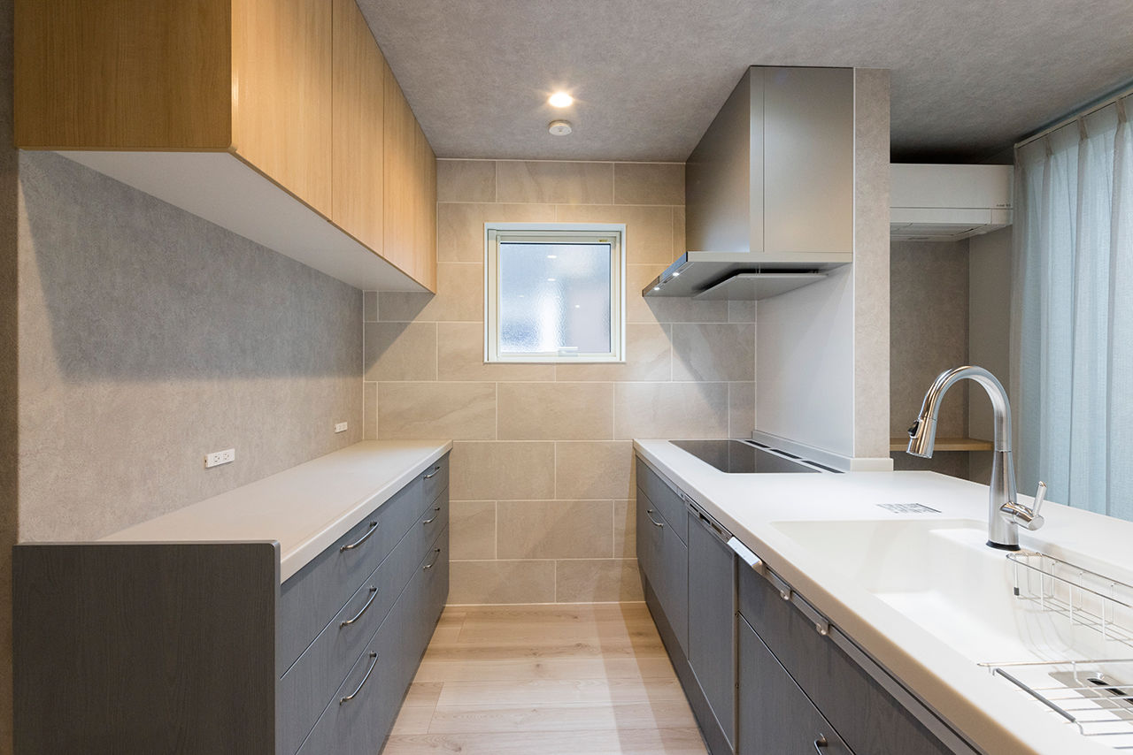 ハウジング光陽 【4000万円台】収納プランとデザインにこだわったインナーガレージのある住まいの建築実例画像4