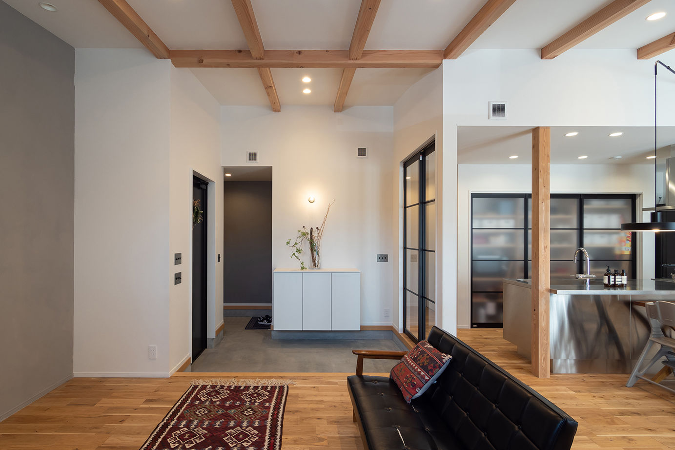 無垢スタイル建築設計 【2000万円台/20坪台/平屋】住宅地でも「コンパクトに豊かに暮らす」を叶えた平屋の住まいの建築実例画像8