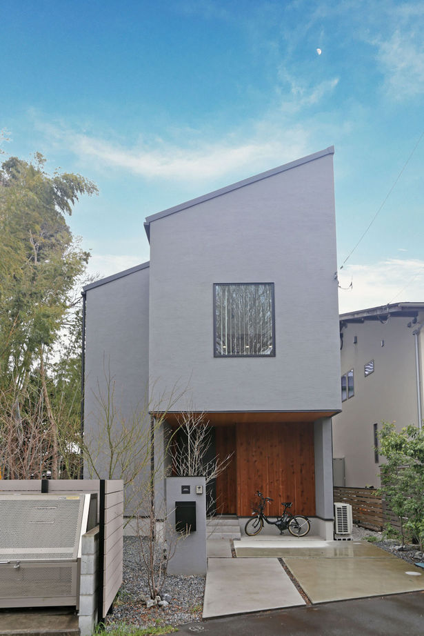 無垢スタイル建築設計 【2500万円台/20坪台/吹抜/自然素材】目の前が公園という立地を活かし、借景を楽しむ2階リビングの家の建築実例画像2