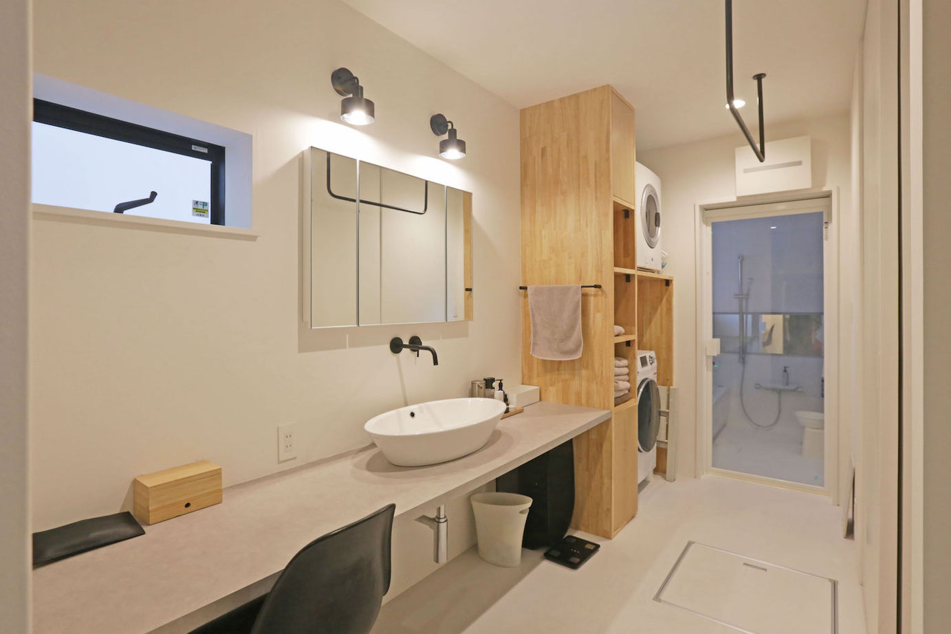 無垢スタイル建築設計 【2500万円台/20坪台/吹抜/自然素材】目の前が公園という立地を活かし、借景を楽しむ2階リビングの家の建築実例画像7