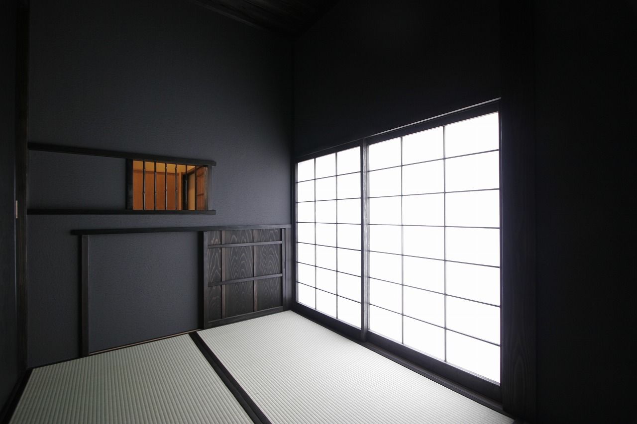 無垢スタイル建築設計 【5000万円台/60坪台/中庭/2階リビング】自然素材の心地よさに包まれ、陶芸に没頭できる工房のある家の建築実例画像5