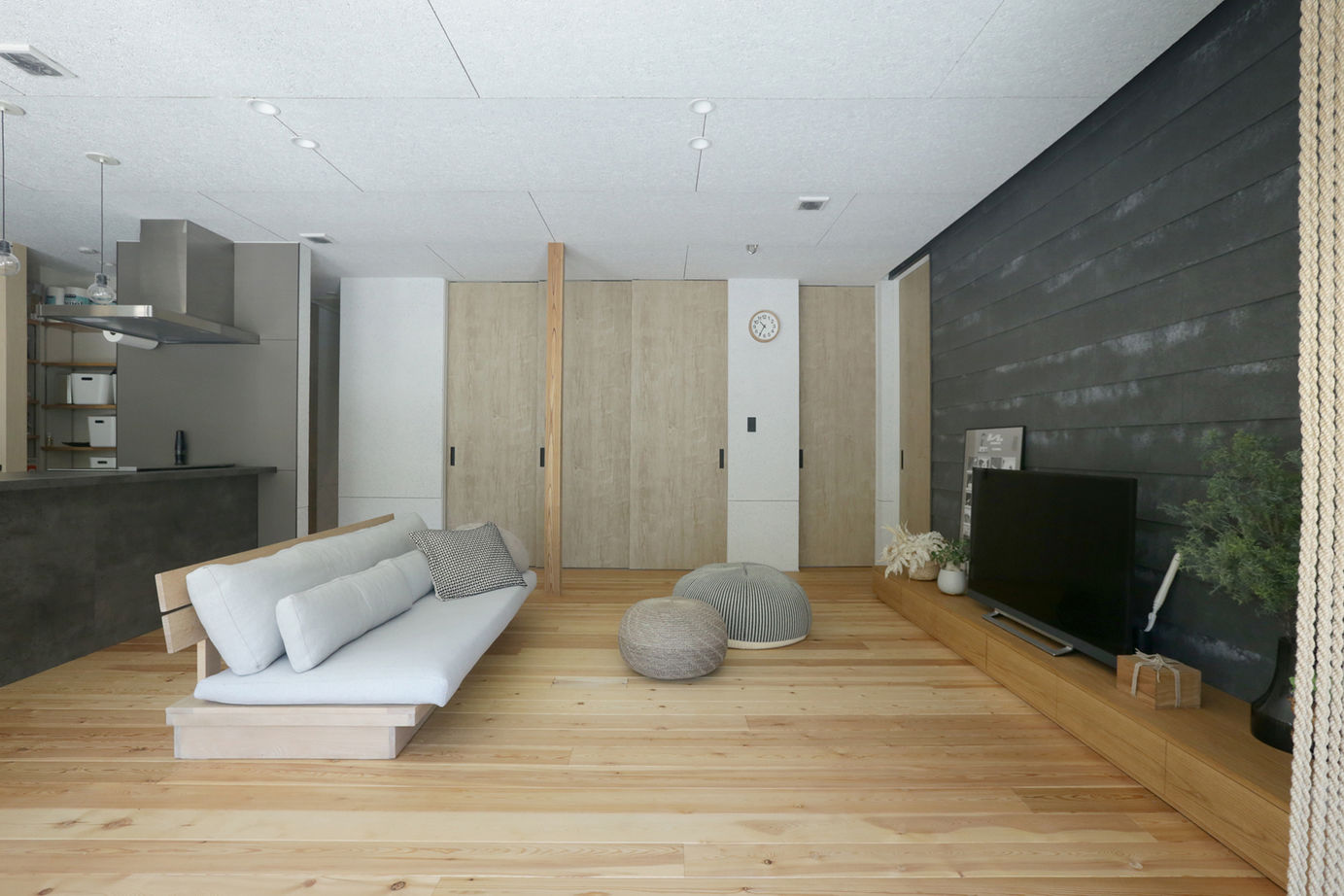 無垢スタイル建築設計 【3000万円台/20坪台/平屋/収納充実】外国人が考えたような日本風の平屋。ジャパンディを表現した住まいの建築実例画像3