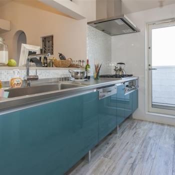 アップルヤードデザイン 【川崎市/間取図有】パリに学んだ色使いやデザイン。住んでいたアパルトマンをイメージしたペットと住む家の建築実例画像8