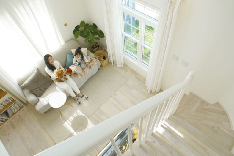 アップルヤードデザイン 【横浜市/2000万円台/間取図有/お城みたいな家/吹き抜け】店舗併用・フレンチモダンスタイルの輸入住宅の建築実例画像10