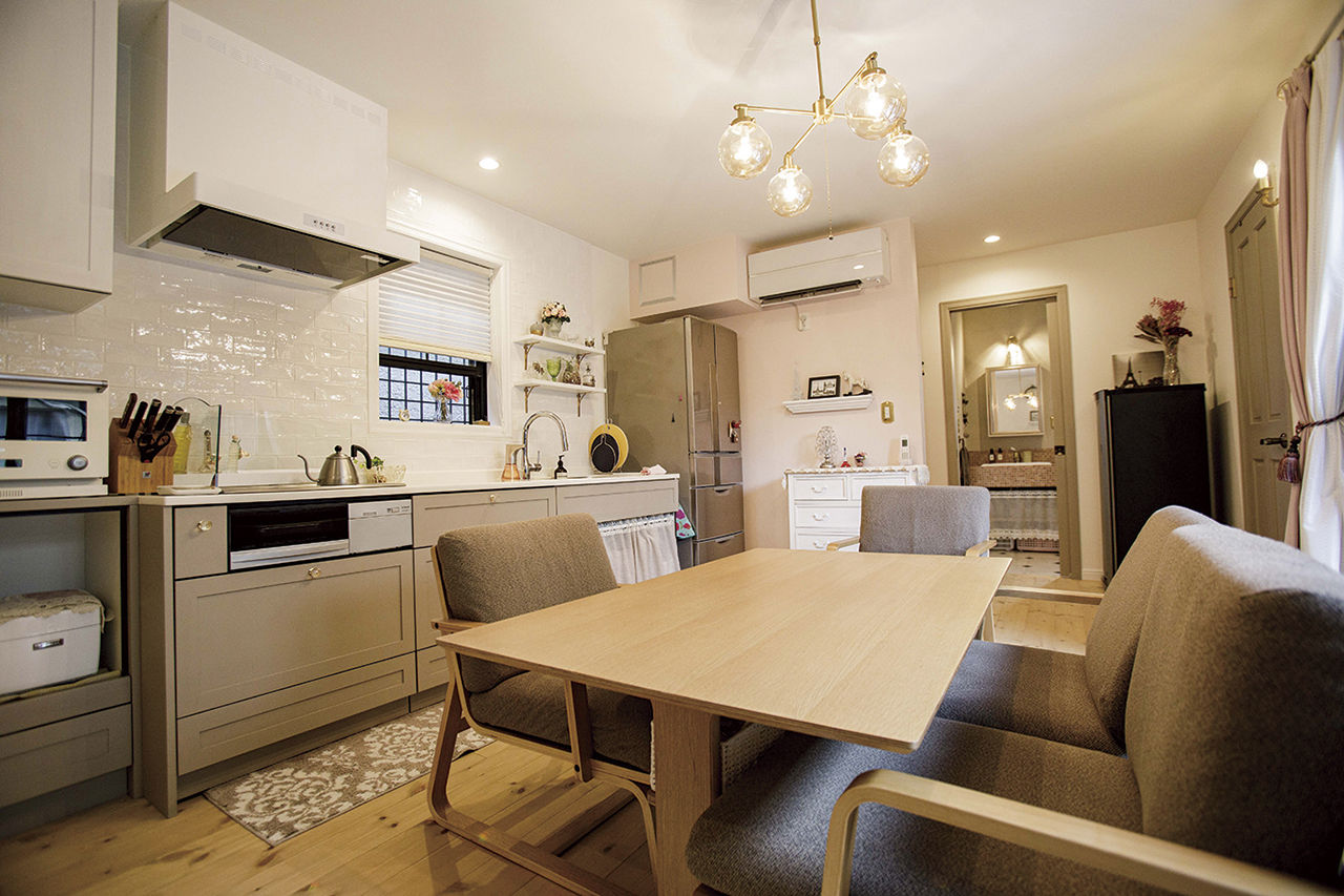 アップルヤードデザイン 【調布市/3000万円台/間取図有】ブルックリン×フレンチスタイル。テラスがつなぐコの字型の二世帯住宅の建築実例画像5