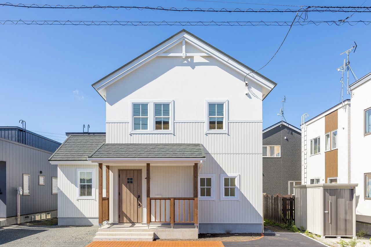 インターデコハウス新潟/エクセレントホーム 【2500～2999万円/3LDK/32.4坪】心から寛げる北欧テイストの家の建築実例画像1