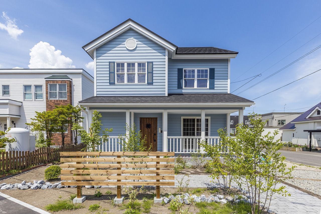 インターデコハウス新潟/エクセレントホーム 【2500～2999万円/3LDK/33.7坪】家事も在宅ワークも快適なカフェスタイルの家の建築実例画像1