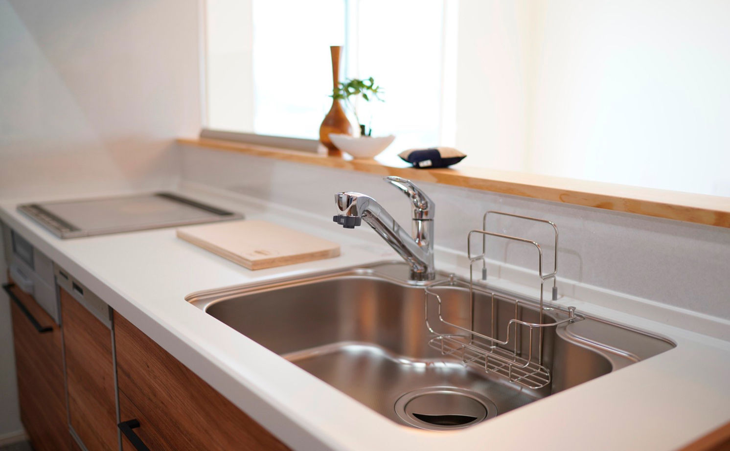 木の家専門店 たてみ 【1795万円｜間取り図有】高耐久な無垢の木で建てたZEH。キレイが長持ちするガルバリウム外壁の格好いい家の建築実例画像5