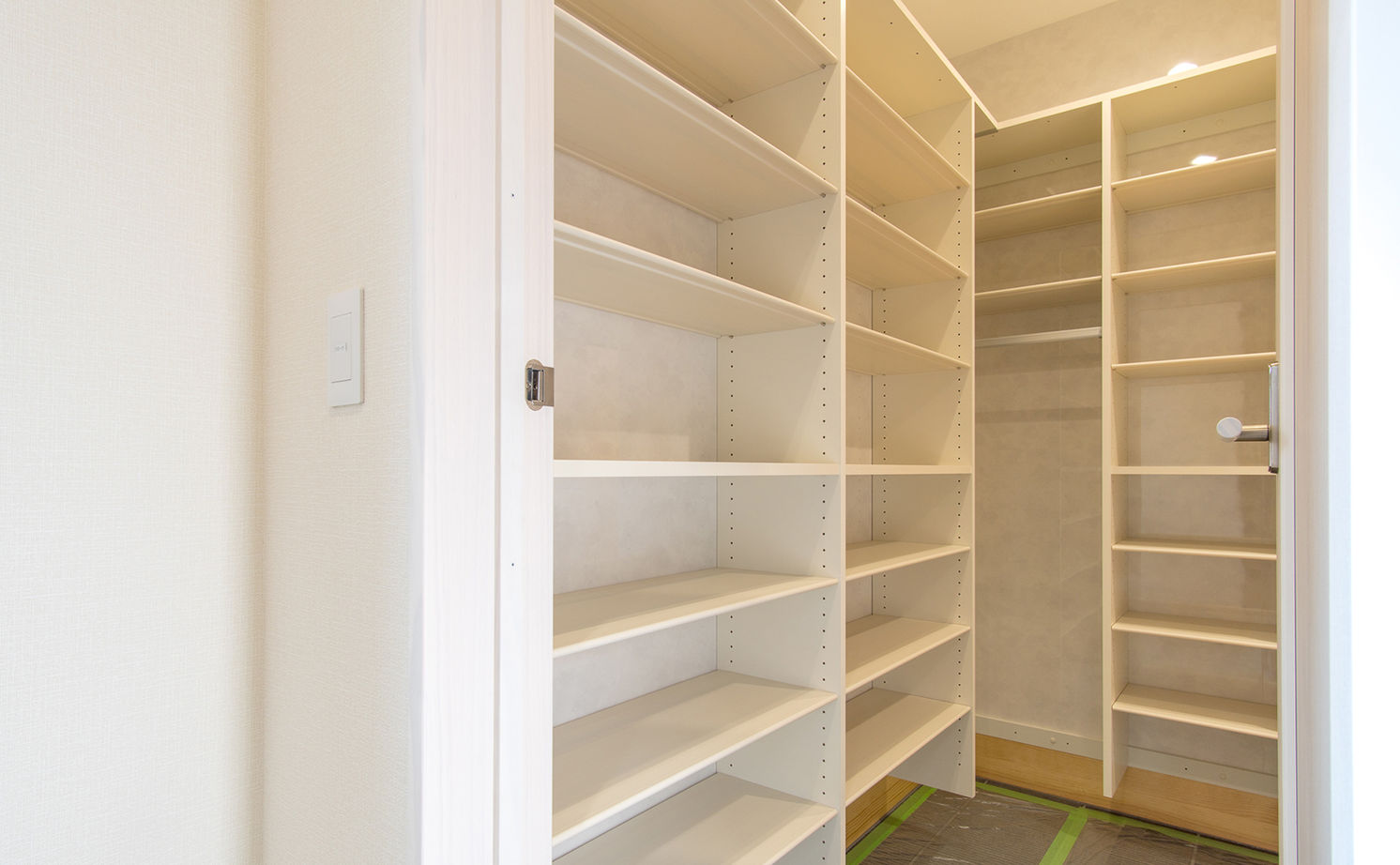 木の家専門店 たてみ 【2240万円｜間取り図有】大黒柱に刻んだ子どもの成長記録に幸せを感じる、国産無垢材で建てられたZEHの家の建築実例画像7