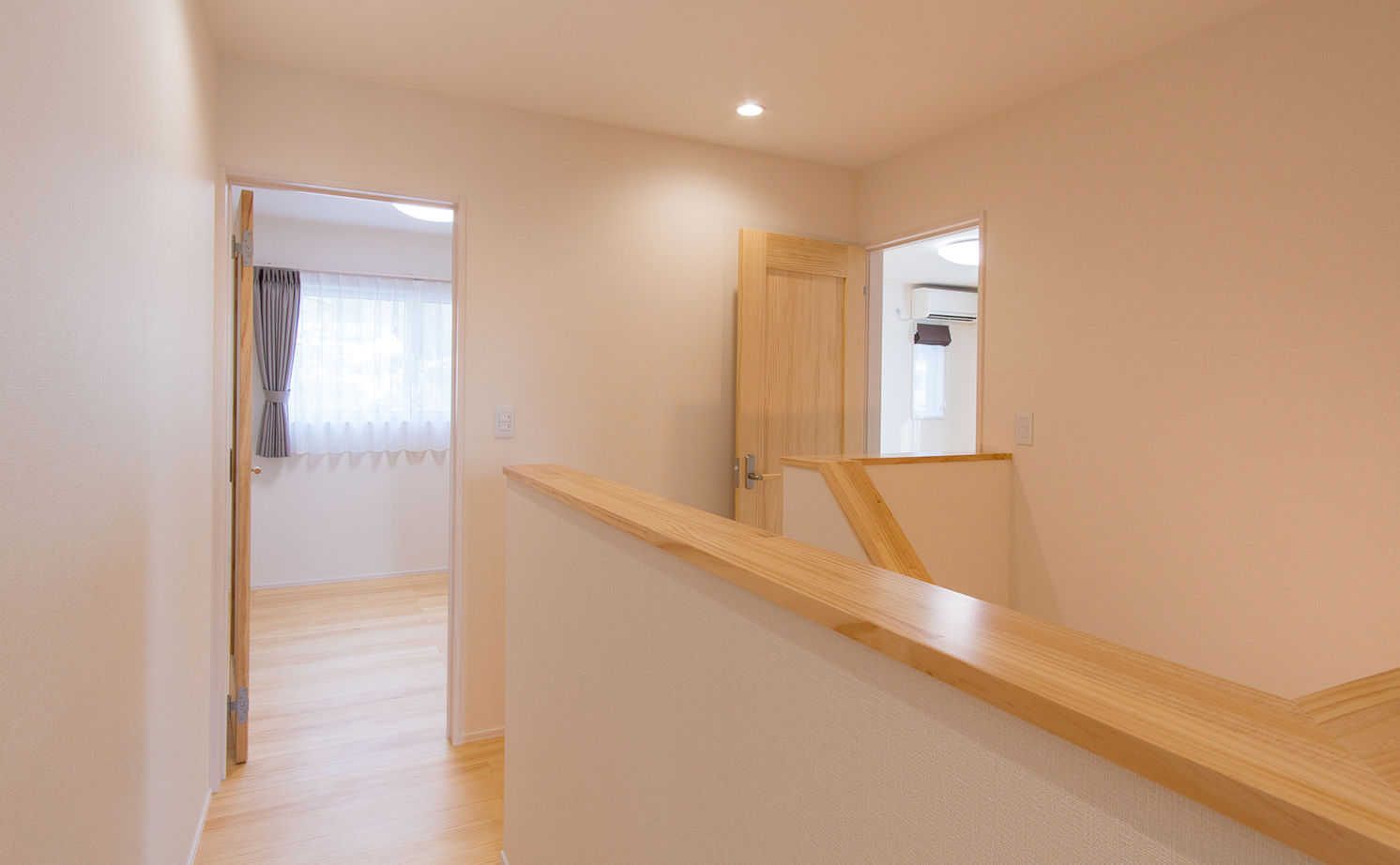 木の家専門店 たてみ 【2240万円｜間取り図有】大黒柱に刻んだ子どもの成長記録に幸せを感じる、国産無垢材で建てられたZEHの家の建築実例画像9