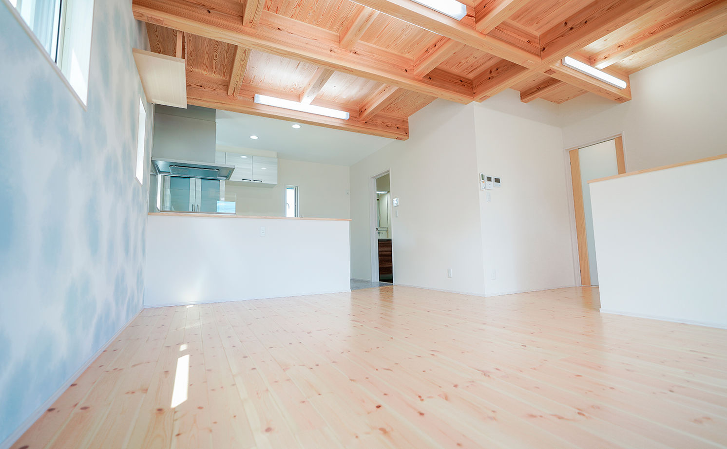 木の家専門店 たてみ 【2184万円｜間取り図有】ニューノーマルな時代にぴったり！性能にも価格にも満足のゼロエネルギーハウスの建築実例画像2