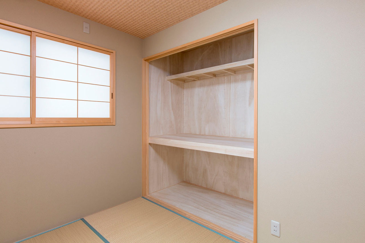 木の家専門店 たてみ 【2440万円｜間取り図有】広々LDKとデッキが繋がる開放的な無垢の家。嘘やごまかしがない明朗価格も魅力の建築実例画像7