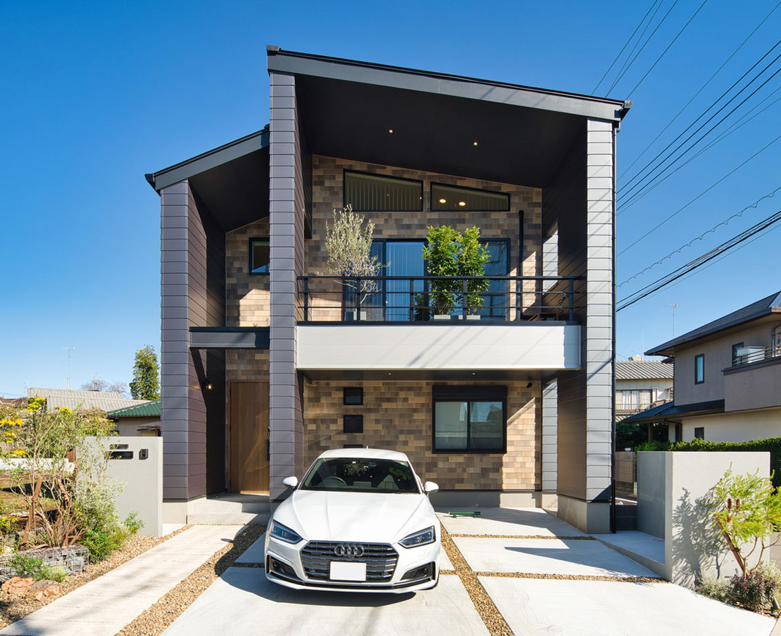 秋田建設工業 【四街道市/2700万円/40坪/間取】限られた敷地のなかで空間を縦に有効活用！ロフト付き2階リビングの住まいの建築実例画像
