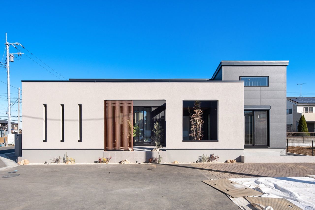 秋田建設工業 【四街道市/2000万円台/20坪台/間取り/全館空調】プライバシー性を高める中庭テラスがある平屋の住まいの建築実例画像1