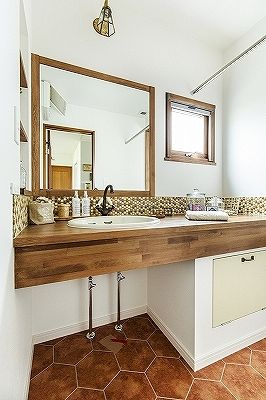 ナチュリエ新潟/エクセレントホーム 木のぬくもりとあたたかさが心地良い。大好きなインテリアや手作りの雑貨が似合うアンティークな住まいの建築実例画像9