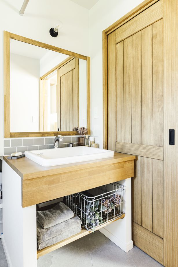 ナチュリエ新潟/エクセレントホーム 【2000万円台/3LDK/2階建て】明るくやさしい雰囲気の無垢材に囲まれた家の建築実例画像5