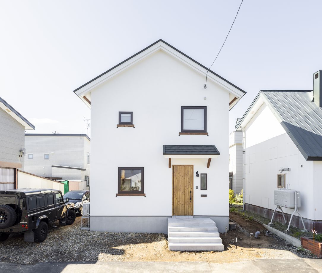 ナチュリエ新潟/エクセレントホーム 【2000万円台/3LDK/2階建て】明るくやさしい雰囲気の無垢材に囲まれた家の建築実例画像6