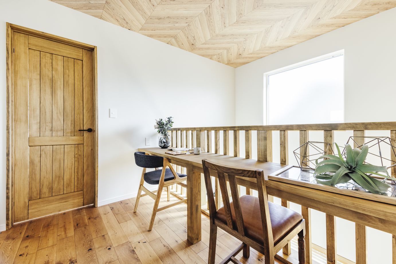 ナチュリエ新潟/エクセレントホーム 【2000万円台/3LDK/2階建て】明るくやさしい雰囲気の無垢材に囲まれた家の建築実例画像7