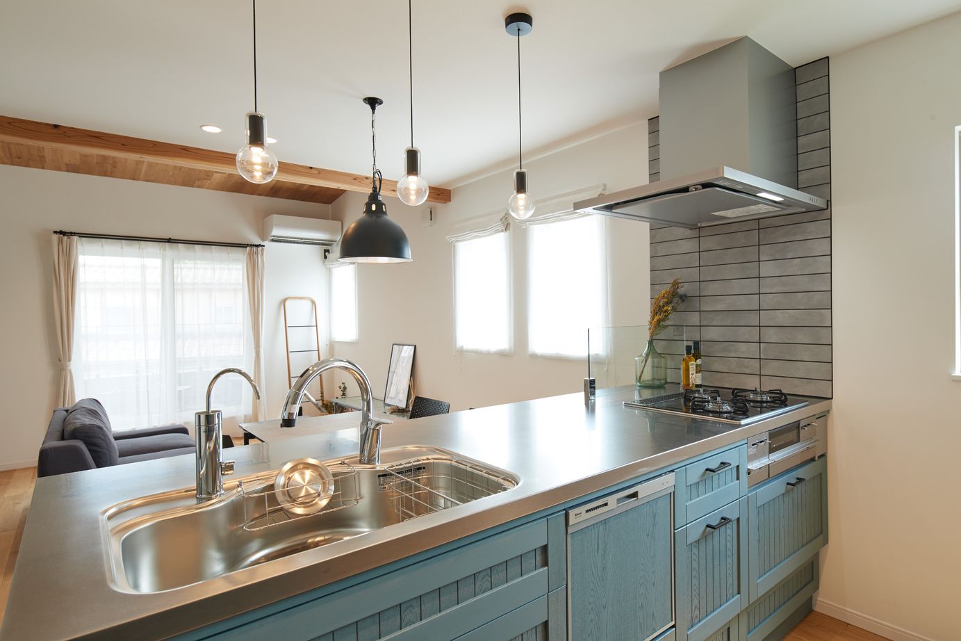 ナチュリエ新潟/エクセレントホーム 【2000万円台/３LDK/2階建て】アウトドアライフを楽しめるインナーバルコニーのあるおうちの建築実例画像4