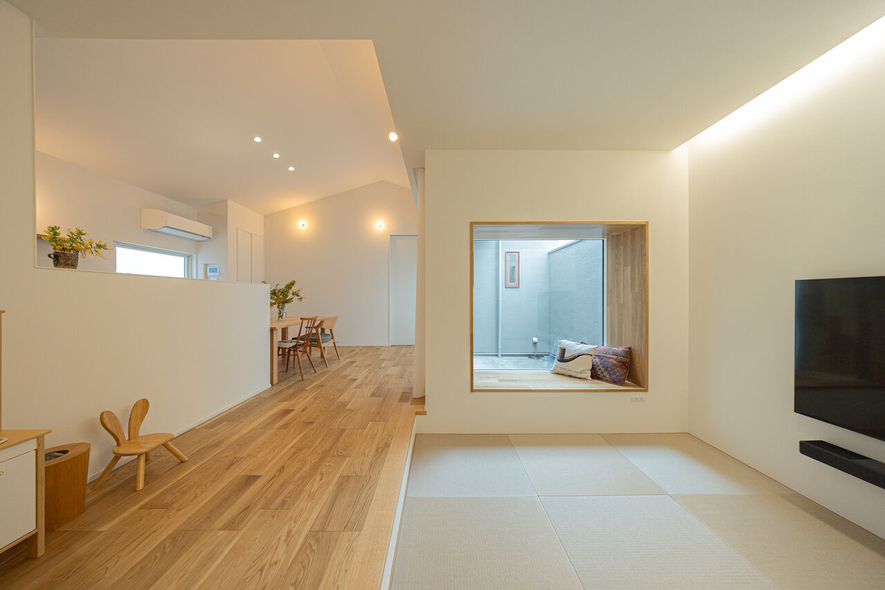 紀の国住宅 【和歌山/間取図有】理想の間取りを夫婦で検討。美しさを追求した無垢でプレーンな平屋の住まいの建築実例画像3