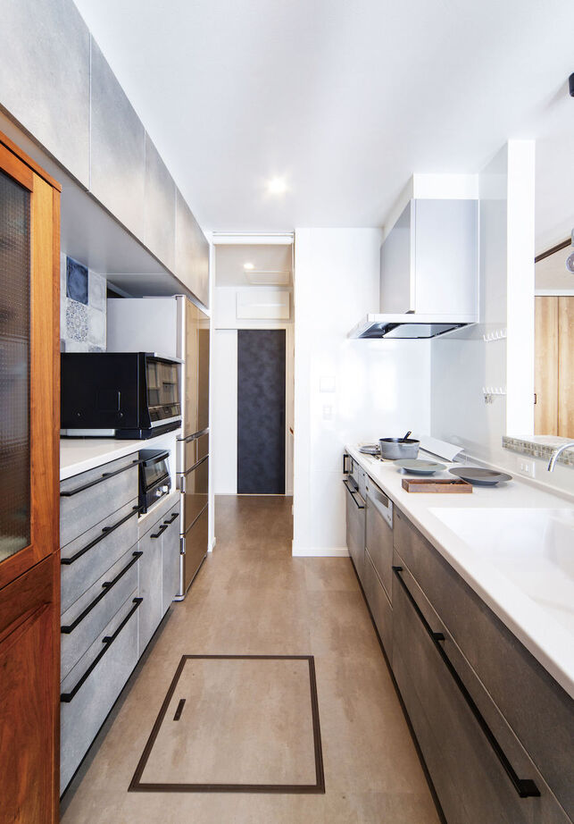 紀の国住宅 【和歌山/間取り図有】素材の質感を大切に。動線や収納、温熱環境にもこだわった唯一無二の家の建築実例画像4