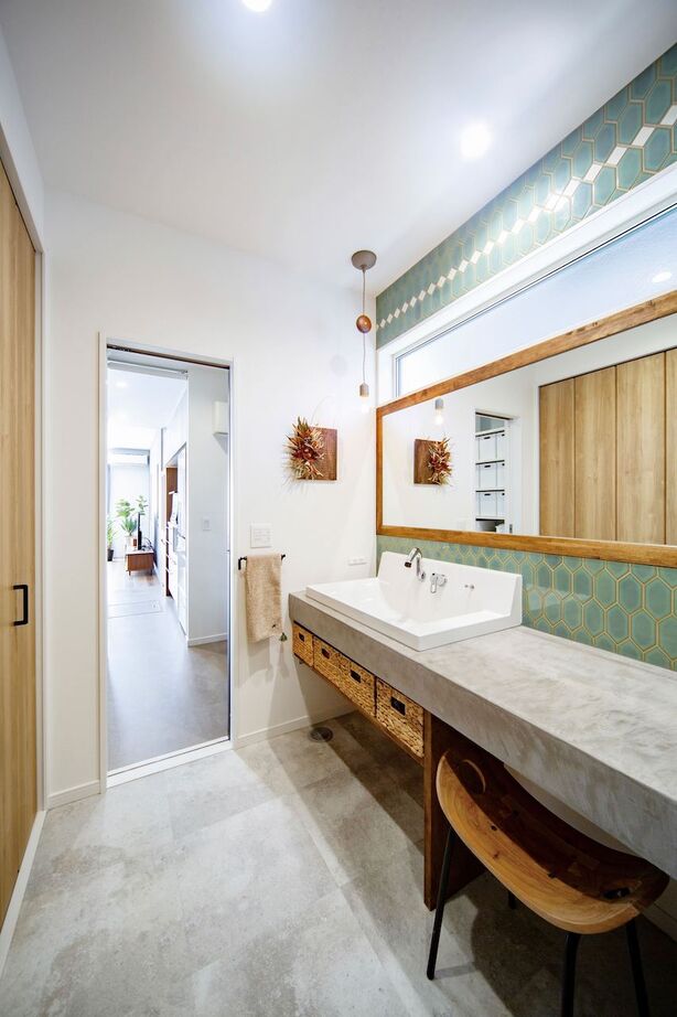 紀の国住宅 【和歌山/間取り図有】素材の質感を大切に。動線や収納、温熱環境にもこだわった唯一無二の家の建築実例画像5