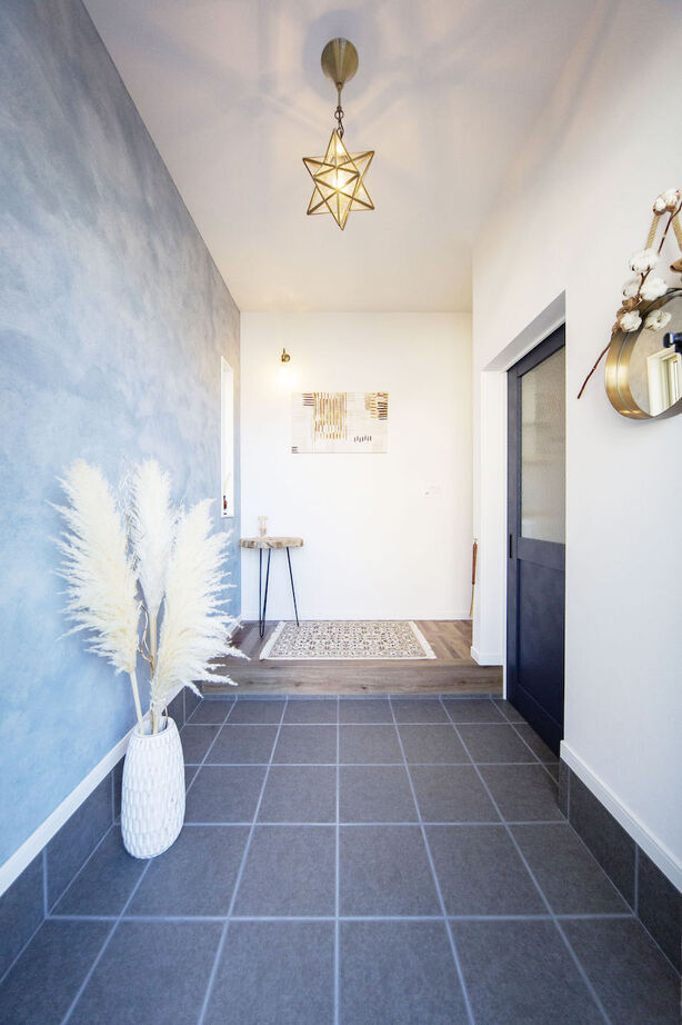 紀の国住宅 【和歌山/間取り図有】素材の質感を大切に。動線や収納、温熱環境にもこだわった唯一無二の家の建築実例画像8