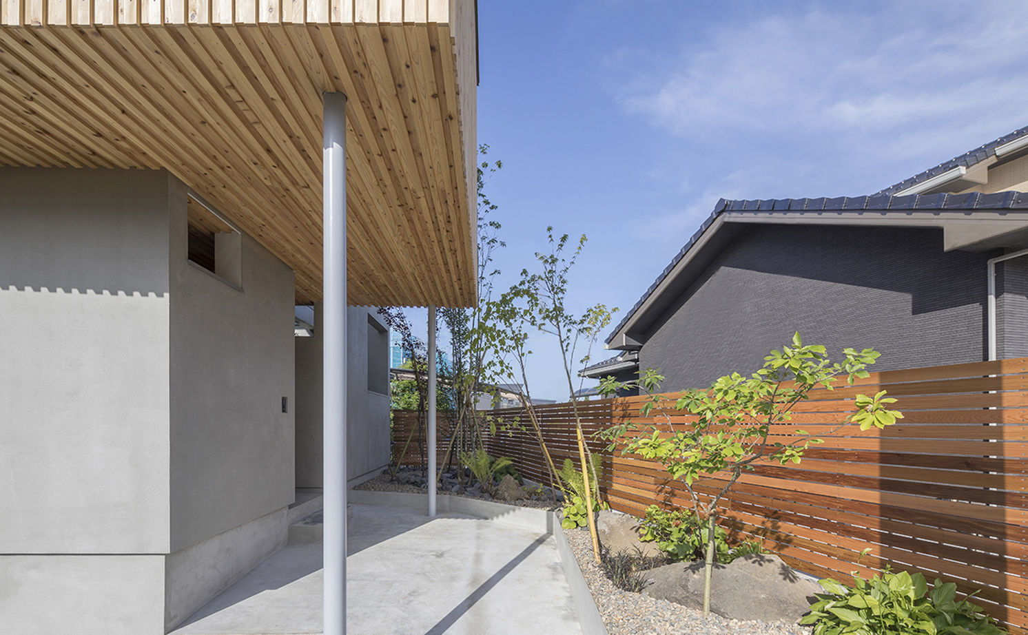 ＳＵＤＯホーム　須藤建設 【3000万円台/中庭/アウトドアリビング】細長い敷地を活かした心地よい『間』のスペースが暮らしを豊かにの建築実例画像10