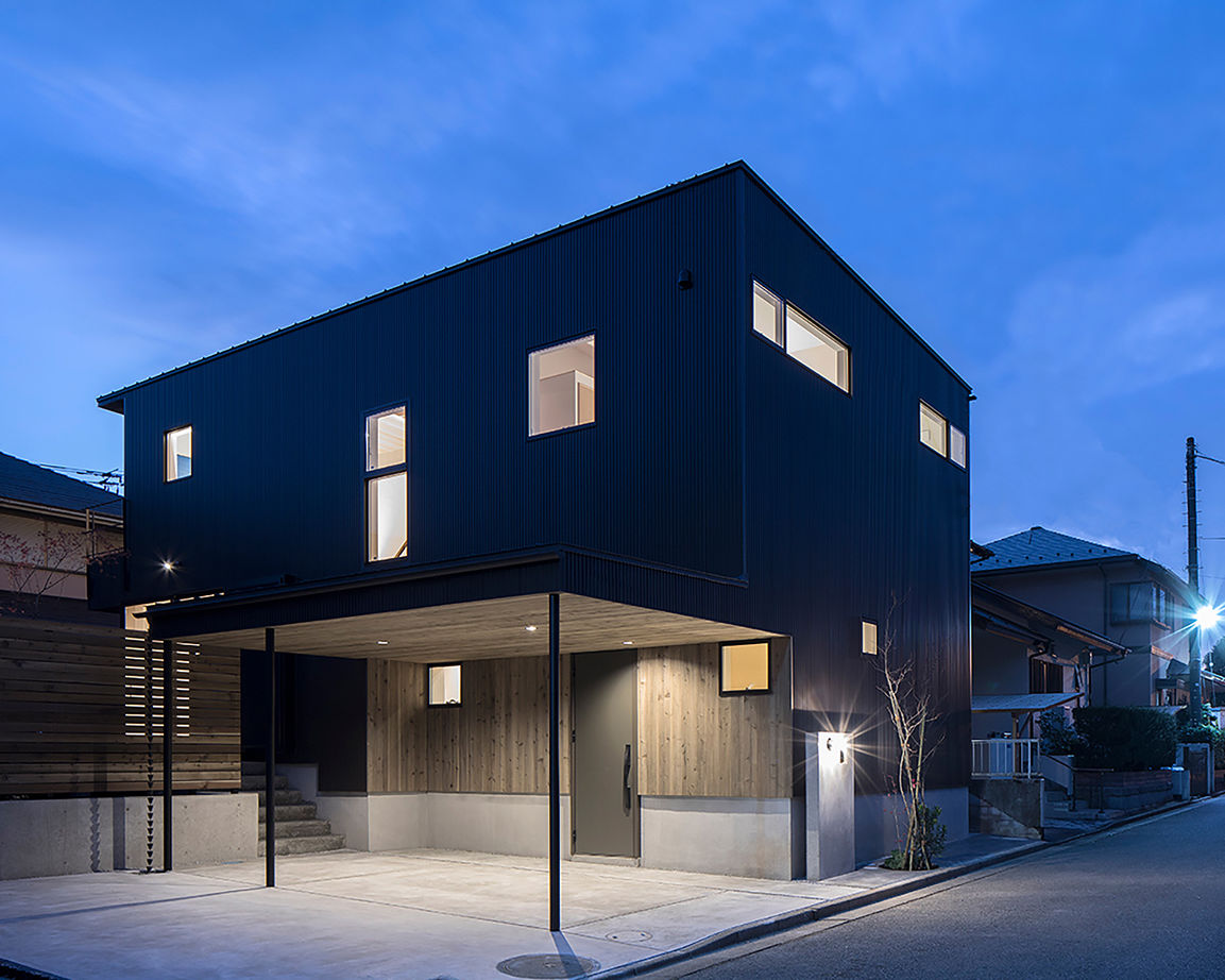 ＳＵＤＯホーム　須藤建設 【2000万円台前半｜32.9坪｜スキップフロア】敷地の高低差を生かした、メリハリのある大空間 ※間取り有※の建築実例画像2