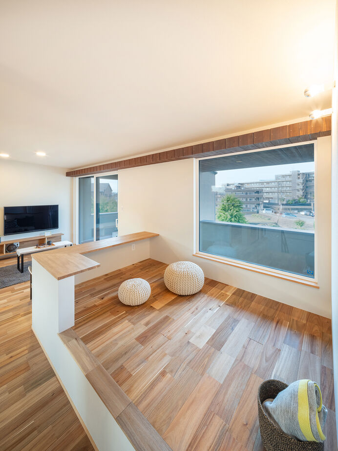 ＳＵＤＯホーム　須藤建設 【2000万円台後半｜43.8坪｜2階リビング】広い空と、家族の時間を愉しむLDK。自然素材も魅力（間取図あり）の建築実例画像4