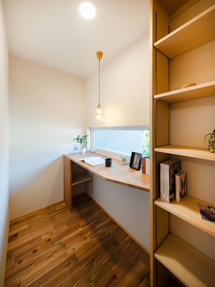 ＳＵＤＯホーム　須藤建設 【2000万円台後半｜43.8坪｜2階リビング】広い空と、家族の時間を愉しむLDK。自然素材も魅力（間取図あり）の建築実例画像15