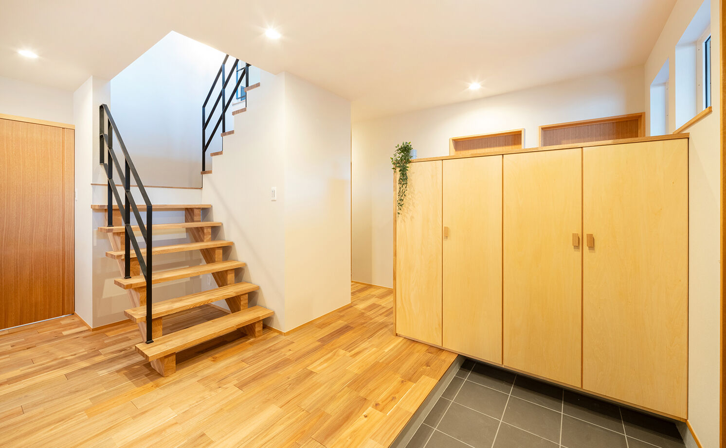 ＳＵＤＯホーム　須藤建設 【2000万円台後半｜43.8坪｜2階リビング】広い空と、家族の時間を愉しむLDK。自然素材も魅力（間取図あり）の建築実例画像19