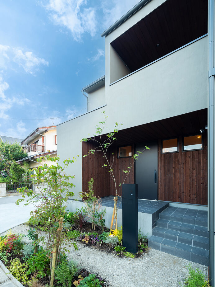 ＳＵＤＯホーム　須藤建設 【2000万円台後半｜43.8坪｜2階リビング】広い空と、家族の時間を愉しむLDK。自然素材も魅力（間取図あり）の建築実例画像20