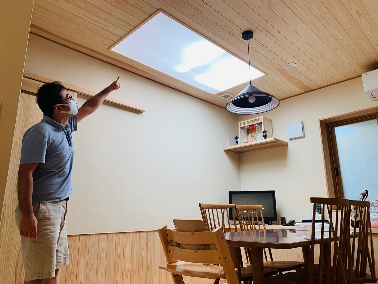 沢野建設工房 【天然木/耐震/防音/高気密・高断熱】天然ヒノキの大黒柱がある家の建築実例画像4