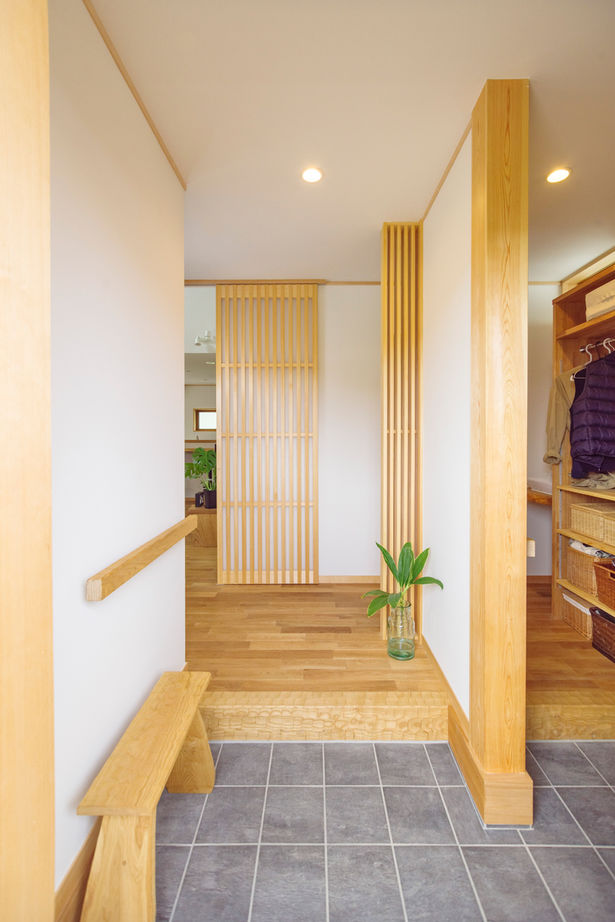 健康住宅そよかぜの家（ブリーズ・カンパニー） 【京都/2000万円台】快適に暮らせる高気密・高断熱と多彩な木を取り入れて仕上げたこだわりの一邸をの建築実例画像7