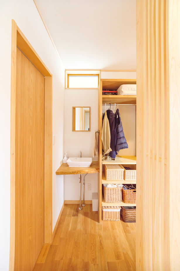 健康住宅そよかぜの家（ブリーズ・カンパニー） 【京都/2000万円台】快適に暮らせる高気密・高断熱と多彩な木を取り入れて仕上げたこだわりの一邸をの建築実例画像8