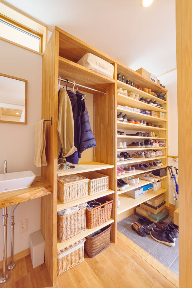 健康住宅そよかぜの家（ブリーズ・カンパニー） 【京都/2000万円台】快適に暮らせる高気密・高断熱と多彩な木を取り入れて仕上げたこだわりの一邸をの建築実例画像9