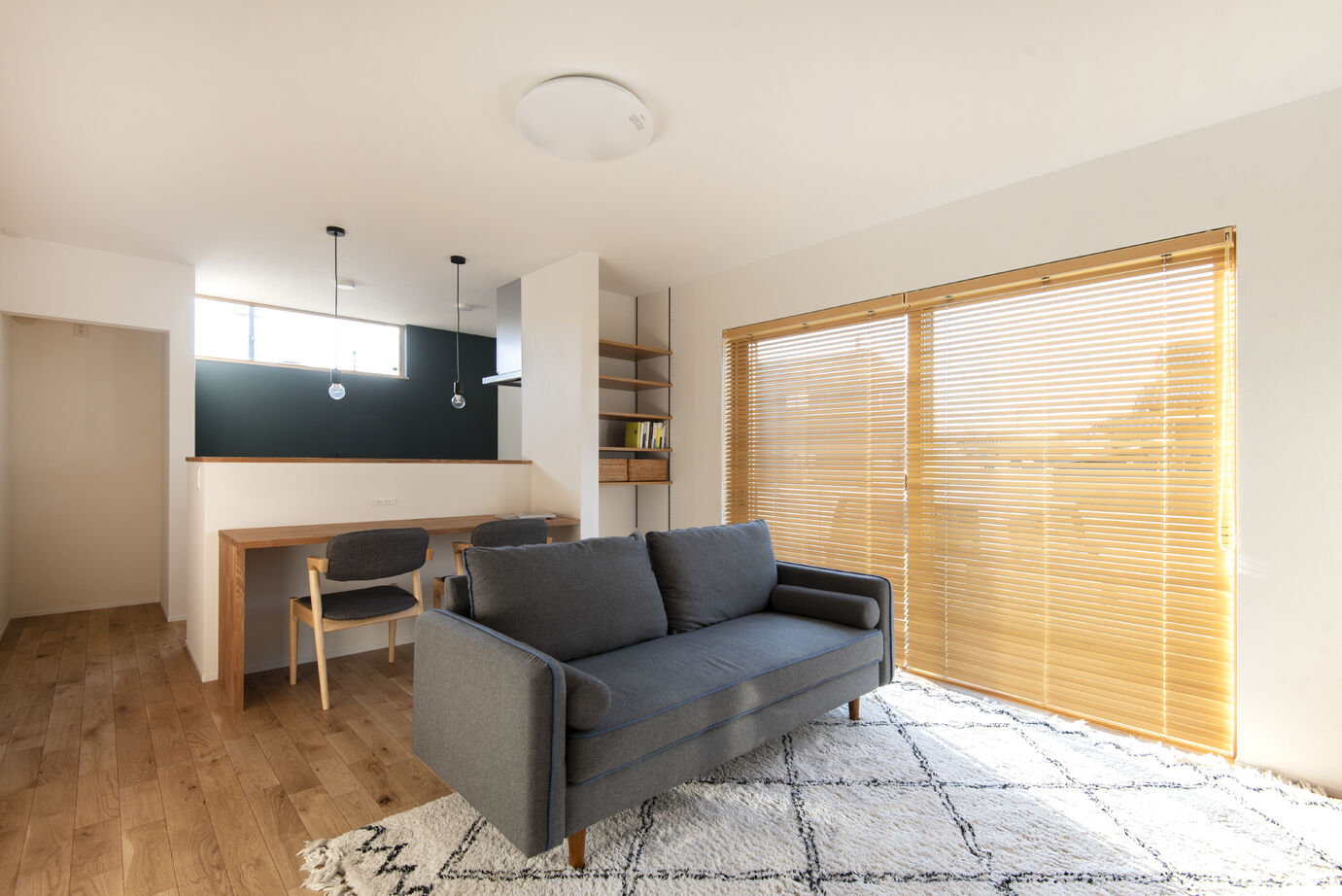 カスケの家　（カスケホーム） 【2,380万円/20坪/間取り図】趣味を楽しみながらシンプルに暮らす、リビングアクセス動線の平屋の建築実例画像2