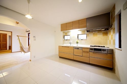 ケンテムハウス／無添加住宅 北欧風デザインが素敵な、漆喰の壁と自然素材に包まれた輸入住宅テイストのお家の建築実例画像5