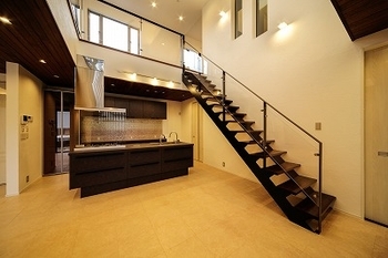 ケンテムハウス／無添加住宅 和モダンが美しいクールジャパン住宅。天然石と無垢材を多数使用の建築実例画像1