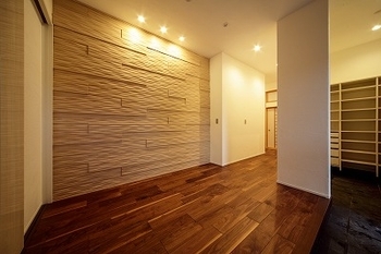 ケンテムハウス／無添加住宅 和モダンが美しいクールジャパン住宅。天然石と無垢材を多数使用の建築実例画像4