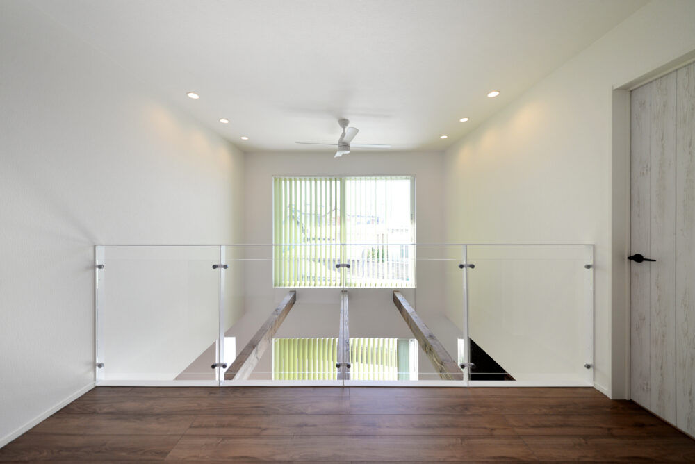 ケンテムハウス／無添加住宅 大開口から自然の光と風をたっぷりと取り込む、心地よさと開放感あふれる住まいの建築実例画像7