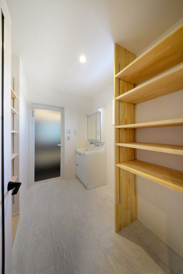 ケンテムハウス／無添加住宅 大開口から自然の光と風をたっぷりと取り込む、心地よさと開放感あふれる住まいの建築実例画像10