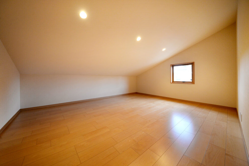 ケンテムハウス／無添加住宅 伝統的な日本の住まいに現代的な暮らしやすさを融合させた、和モダンスタイルの二世帯住宅の建築実例画像8