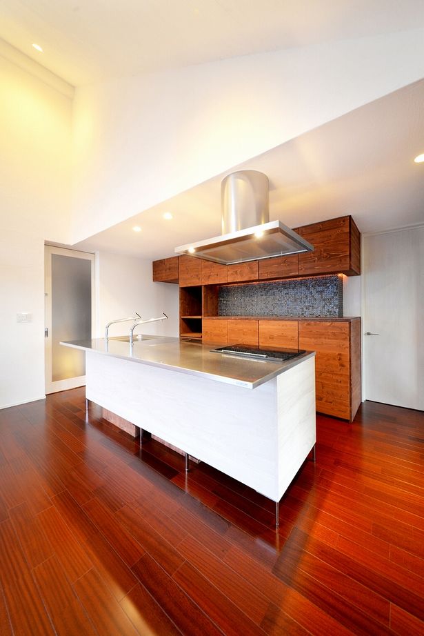 ケンテムハウス／無添加住宅 造作の建具や家具が美しいラグジュアリーモダンの家の建築実例画像3