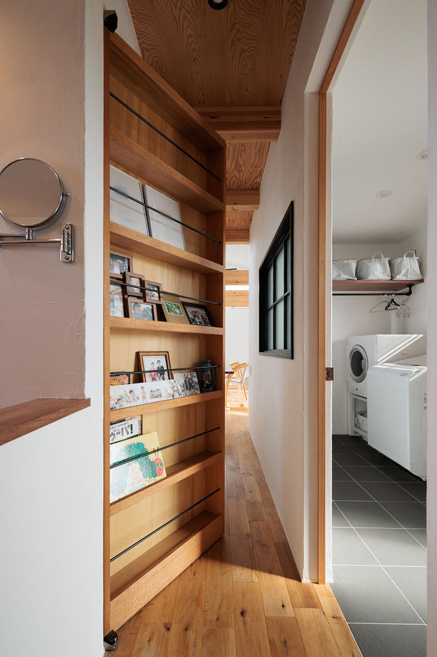 ソラマド埼玉 【中庭／吹き抜け／間取り有】コの字型キッチンとリビング直結の中庭、家族やゲストが自然と集まる明るい家の建築実例画像9