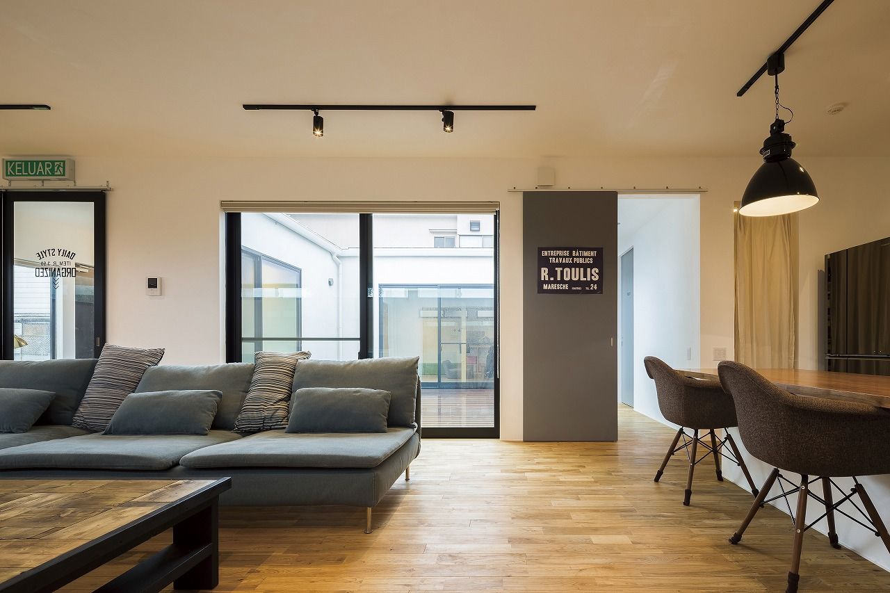 ソラマド埼玉 【平屋／中庭／間取り有】自由設計だから叶った美しい外観とロの字型プランは、セルフプロデュースで実現の建築実例画像6