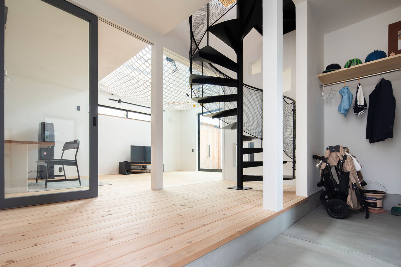 ソラマド埼玉 【 2000万円台／中庭／吹き抜け／間取り有】吹き抜けに張った大きなハンモックは、家族の大好きな遊び場の建築実例画像9