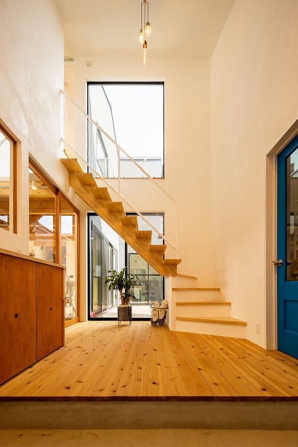 ソラマド埼玉 【中庭／吹き抜け／間取り有】理想だった中庭のある暮らしを満喫。きめ細かなアフターフォローにも大満足! の建築実例画像3