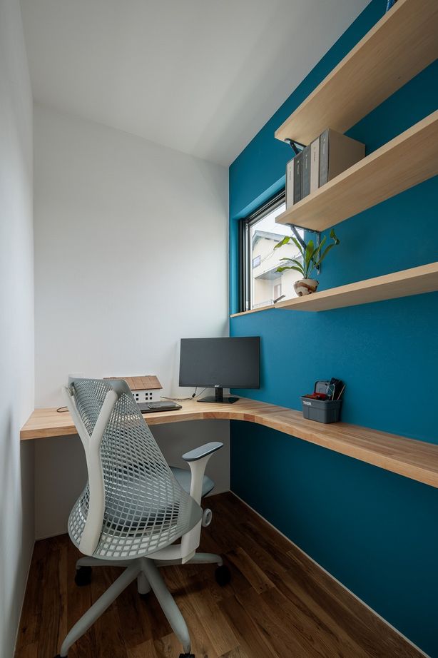 ソラマド埼玉 【 30坪台／中庭／土間／間取り有】三角形の変形地を強みに活用。外の視線を遮りながら開放的に暮らせる家の建築実例画像9